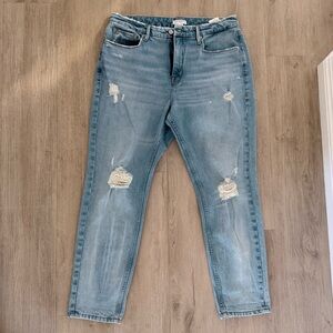 Good American Light Blue Distressed Cropped Jeans